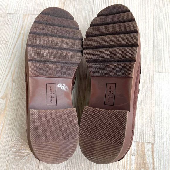 Anne Klein Eunice Chain Strap Vegan Suede Loafers | Brown Size 7.5 - Picture 9 of 9